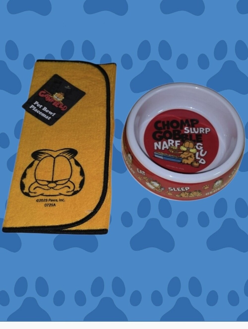 Garfield  Pet Bowl with Yellow Placemat - Official